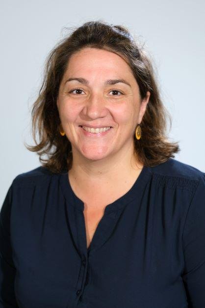 Mme Véronique GARCIA