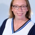 Mme Céline FORET